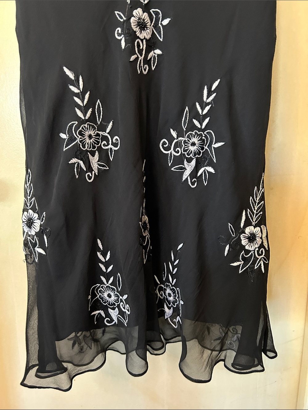 Aftershock London Vintage Beaded Black and White Silk Cocktail Dress size M - Picture 12 of 15